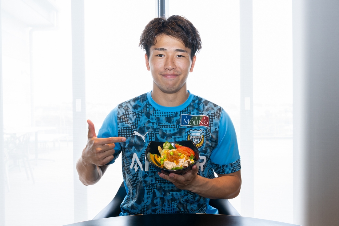山田 新選手