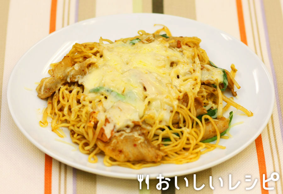 黄金キムチーズ焼そば