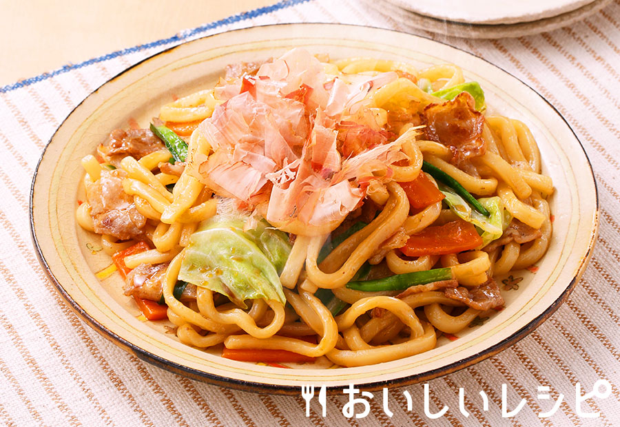 フライパンでお手軽!香味焙煎しょうゆ焼うどん