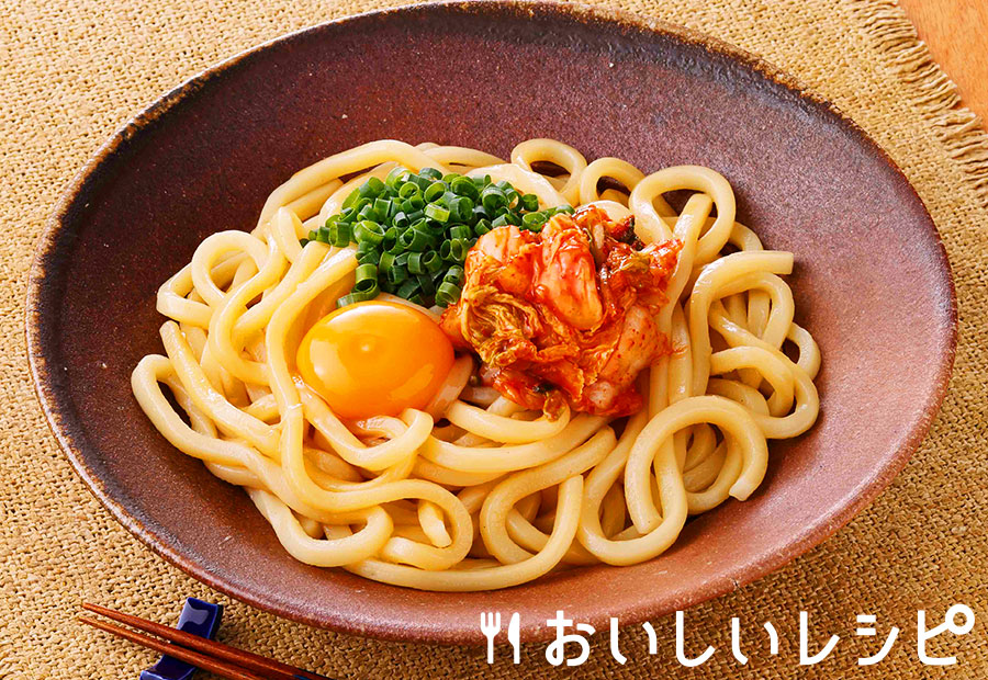 プチッとキムチうどん(釜玉風)