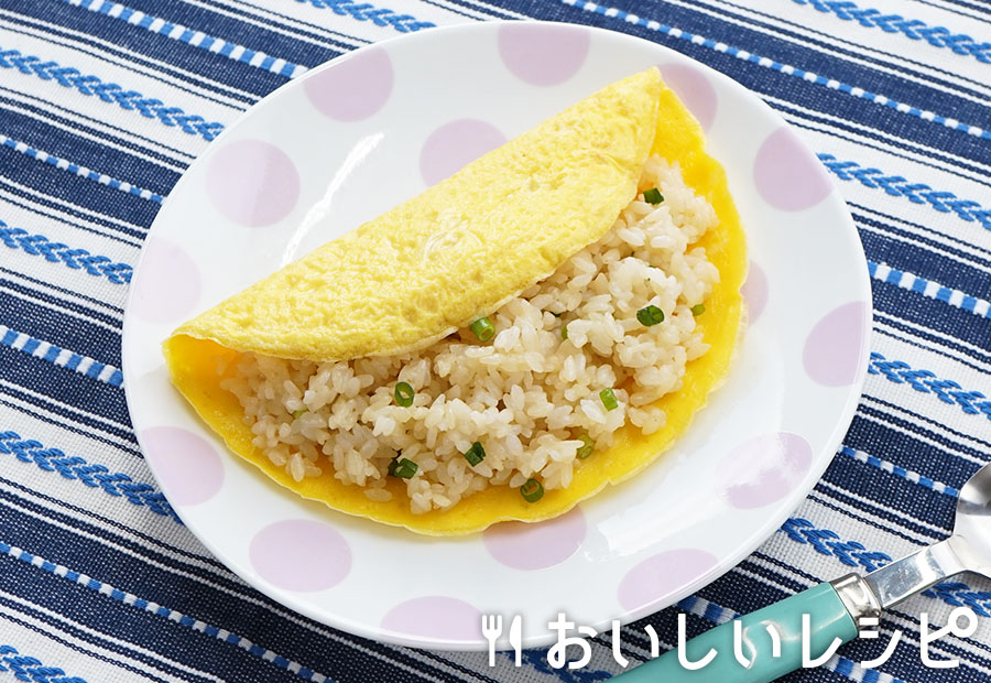 博多風とんこつ味のオムライス