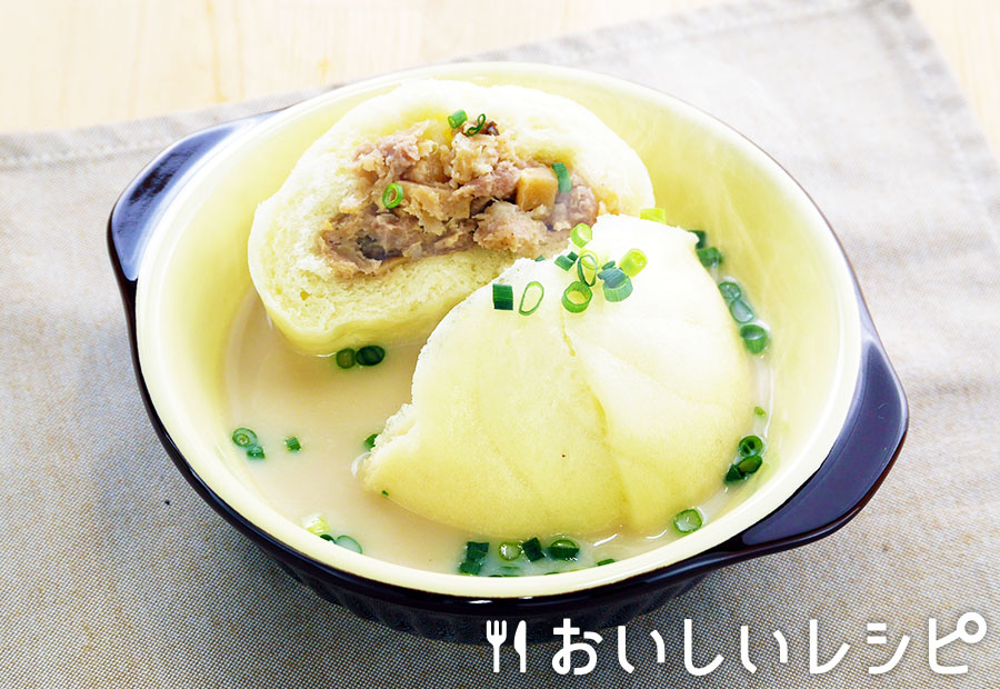 肉まんスープ(ペリメニ風)