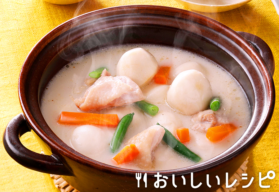 冷凍野菜を使って!豆乳ごまのさといも鍋