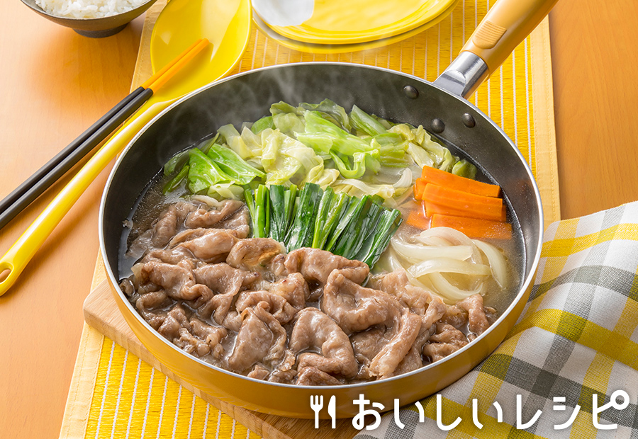 フライパンで焼肉鍋（うま塩にんにく味）