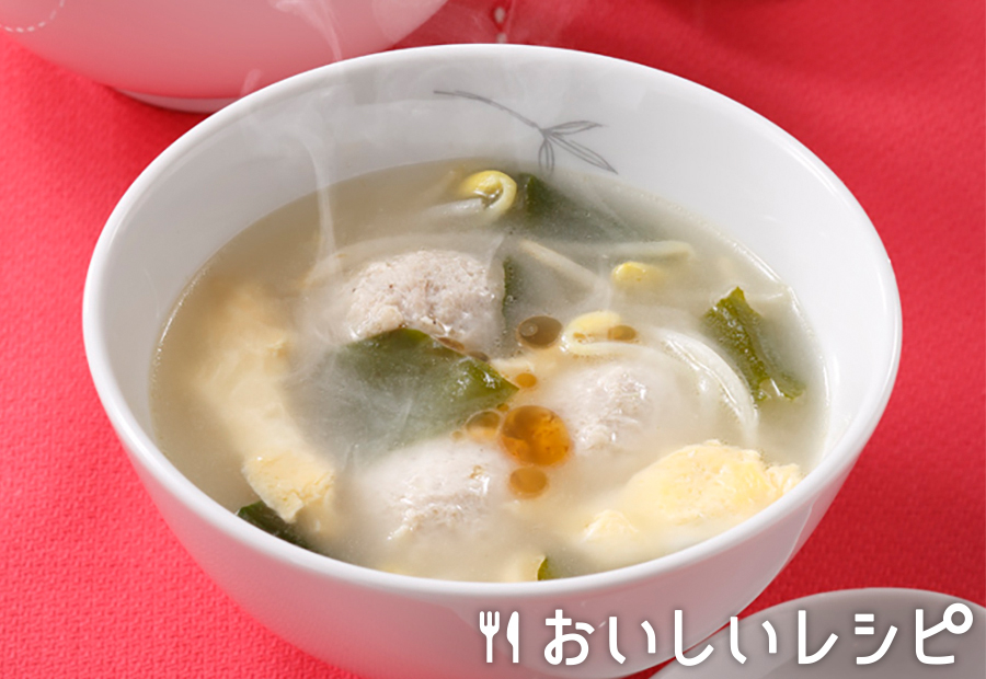 鶏団子の具だくさん中華スープ