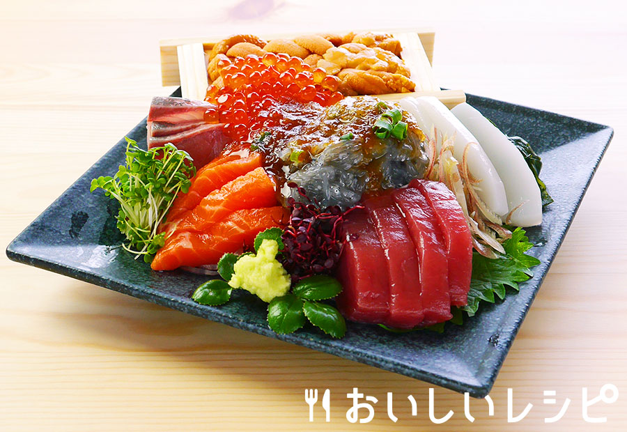 贅沢!海鮮こぼれ盛り