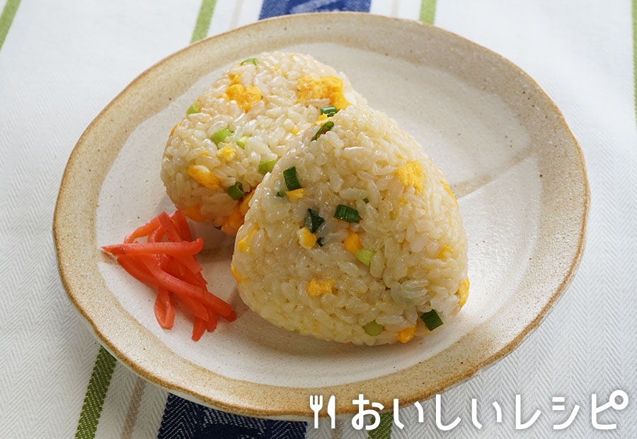 混ぜごはんおにぎり(博多風とんこつ味)