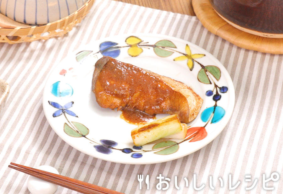 黄金の味+αで絶品!ぶりの照り焼き