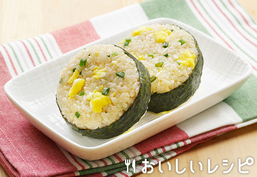 混ぜごはんおにぎり(あさりバター風味)