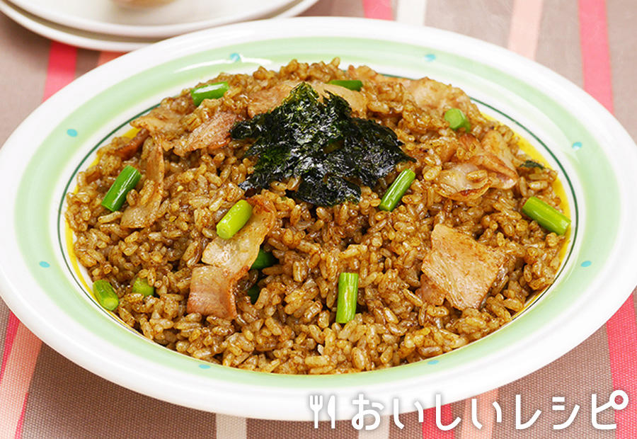 黒キムチ炒飯