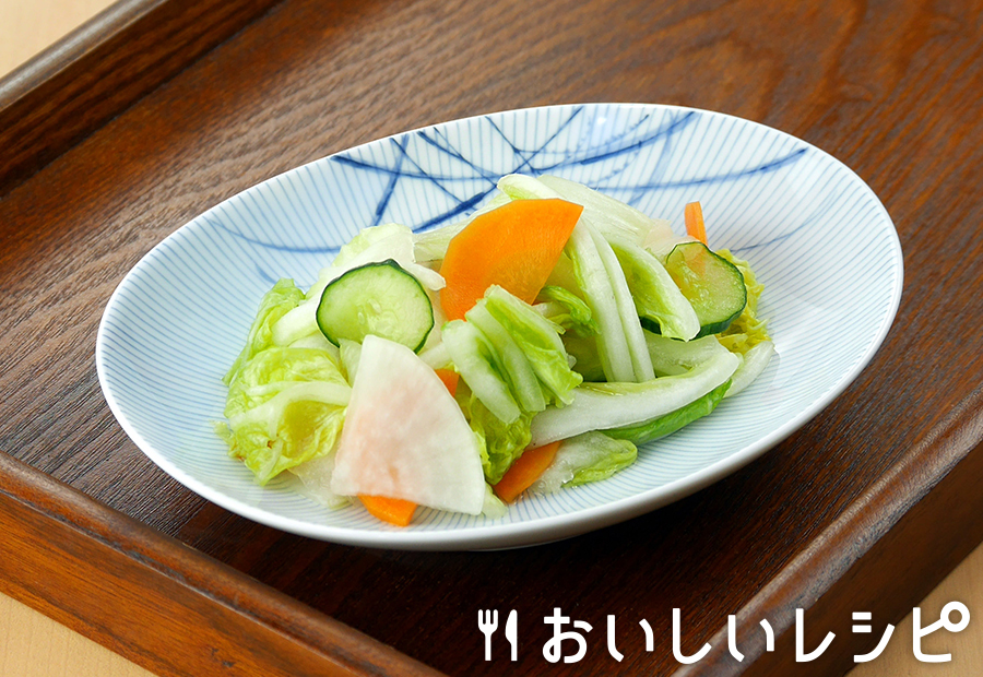 余り野菜活用！白菜のミックス浅漬け