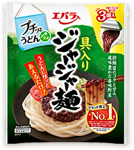 具入りジャージャー麺
